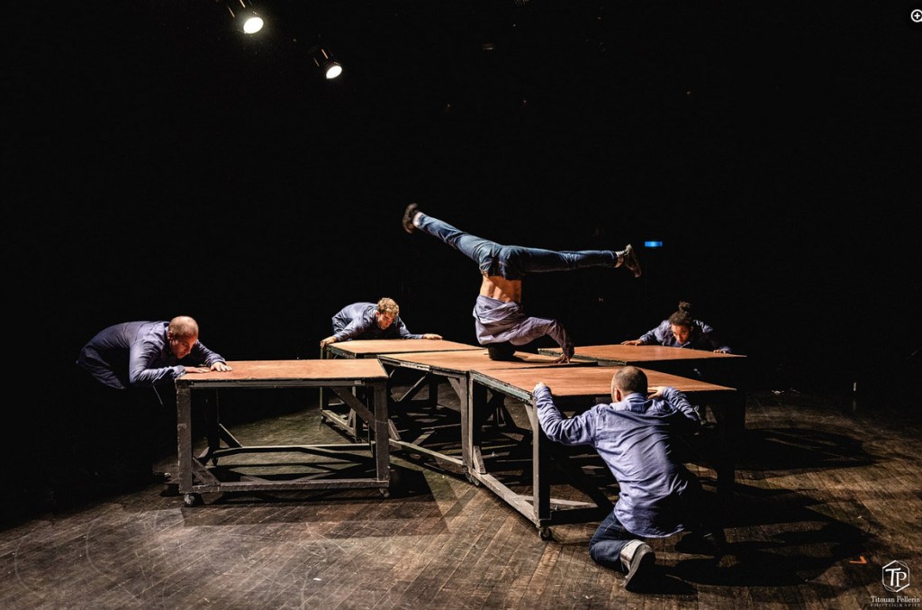 Pangée
Pièce pour 6 danseurs
Chorégraphe François Bazenet